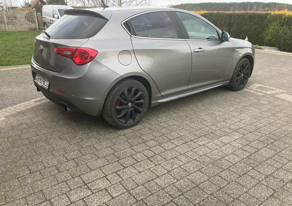Alfa Romeo Giulietta cena 35000 przebieg: 186900, rok produkcji 2010 z Góra małe 67